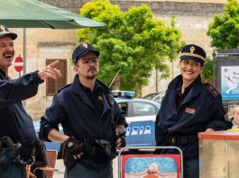 cops una banda di poliziotti tv8 cast serie sky puntate luglio 2022 trama